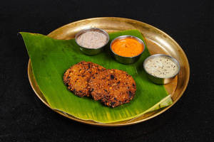 Dal Vada (3 Pieces)
