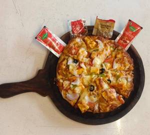 Paneer delight pizza