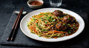Hakka Noodle With Manchurian