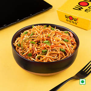 Veggie Noodles in Hot Garlic Sauce