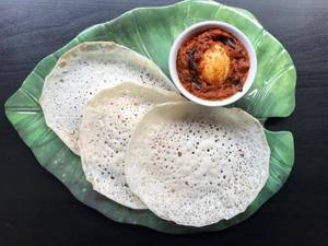 3 Appam + Egg Roast