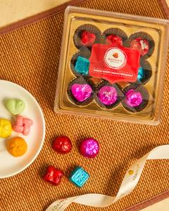 Mix Chocolate Square Shaped Box [85 gm]
