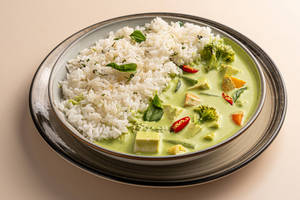 Green Thai Curry With Jasmine Rice (vegan)