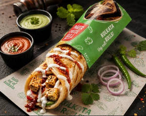 Paneer Cheese Roll ( Creamy Cheese Sauce)