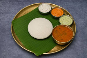 Plain Thatte Idli (1 Piece)
