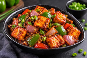 Paneer Chilly Gravy