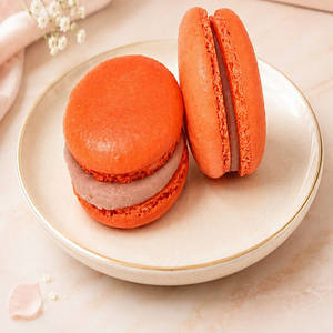 Raspberry Macaron