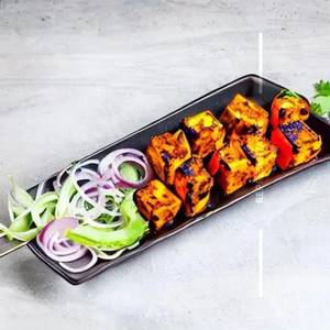 Lasuni Paneer Tikka