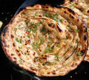 Hari Mirch Parantha