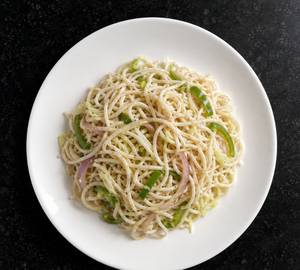 Hakka noodles