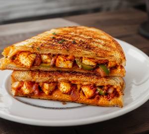 Paneer Peri Peri Sandwich