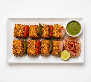 Achari Paneer Tikka