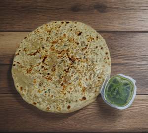 Onion Paratha With Chutney