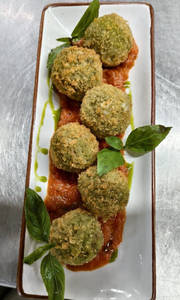 Pesto & Mozzarella Arancini