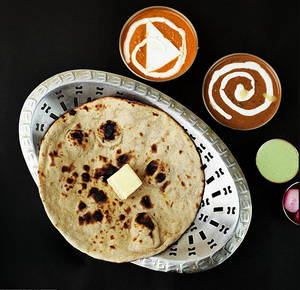 Dal Makhani + Shahi Paneer + 3 Butter Naan Combo