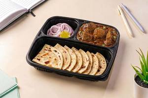 Mutton Kefta & Laccha Paratha Lunchbox
