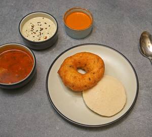 Idli Medu Wada