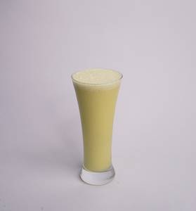 Kesar Thandaai Milkshake