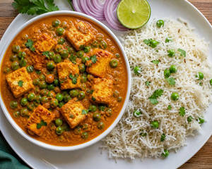 Matar Paneer With Rice