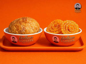 Dal Kachori + Kesar Jalebi 100 G