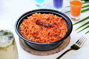 Chilli Spicy Maggi [Serves 1]