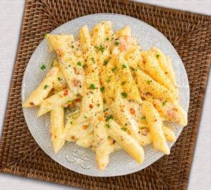 White sauce pasta
