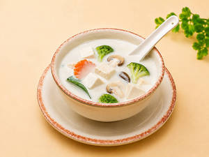Tofu & Mushrooms Tom Kha Soup