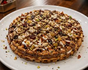 Dry fruit layer waffle cake [single]