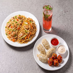 Signature Chicken Chinese Feast Box + Mojito