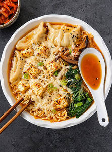 Dumpling Butter Paneer Cheese Maggie Bowl
