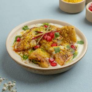 Aloo Tikki Chaat