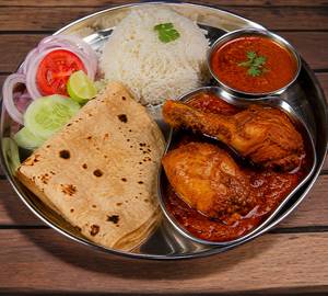 2 Chiken Curry With White Raice