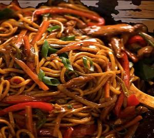 Chicken Chilly gundu Mountain Noodle [Signature Dish!!]