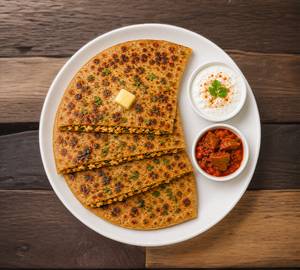 Paneer Paratha [With Curd/ Pickle]
