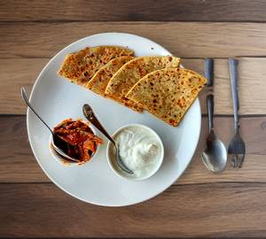 Aloo Onion Mix Parantha [Small 2 Pieces]With pickle only