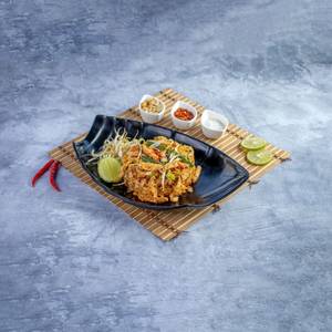 Phad Thai Chicken
