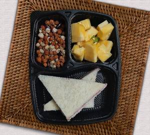 Pineapple, bread jam, boiled peanut salad