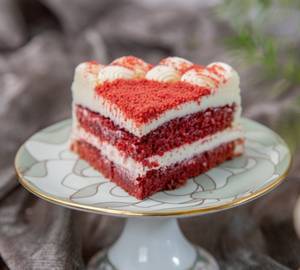 Red Velvet Pastry
