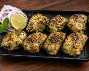 Murgh Hari Mirch Kabab( 8Pcs Boneless)