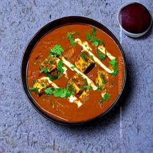 Paneer Makhani / Kadai Paneer With Naan / Parantha