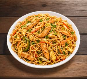 Egg Chicken Chowmein