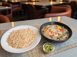 Mix Pan Fried Noodles
