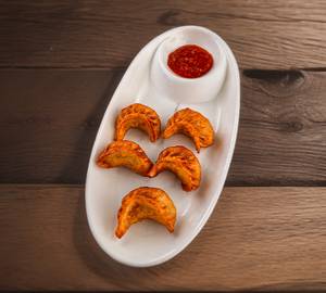 Chicken fried momos