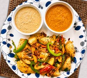 Veggie Tossed Rawa Idli (Suji Idli) [5 Pieces]