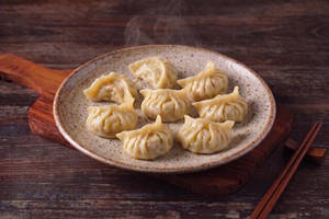 Paneer Momos (veg. Mix) (8 Pcs)