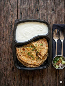 2alu Paratha+ Curd