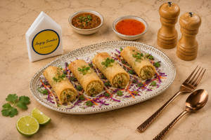 Crispy Veg Spring Roll (4pcs)