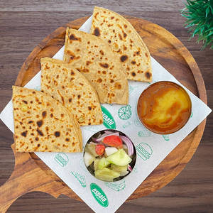 Paneer Paronthi With Rajmah