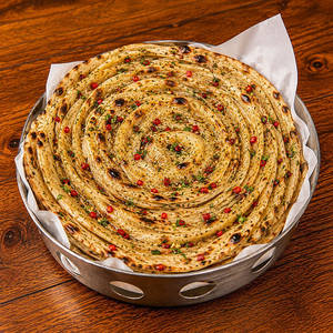 Mirchi Laccha Parontha