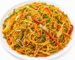 Singapoor Noodles